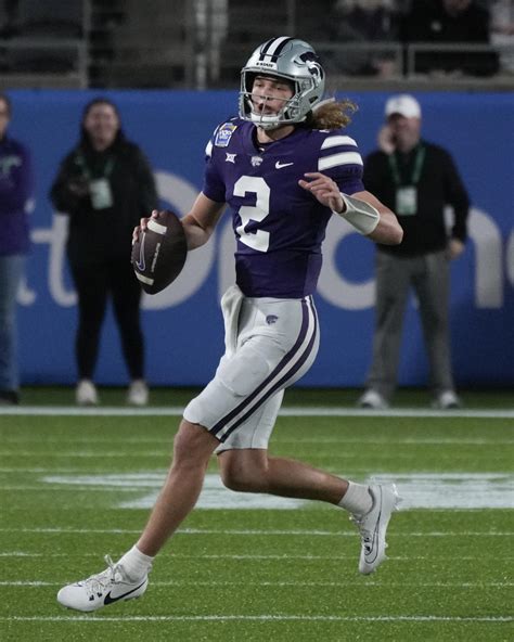 Freshman QB Avery Johnson leads Kansas State past No. 19 N.C. State in Pop-Tarts Bowl